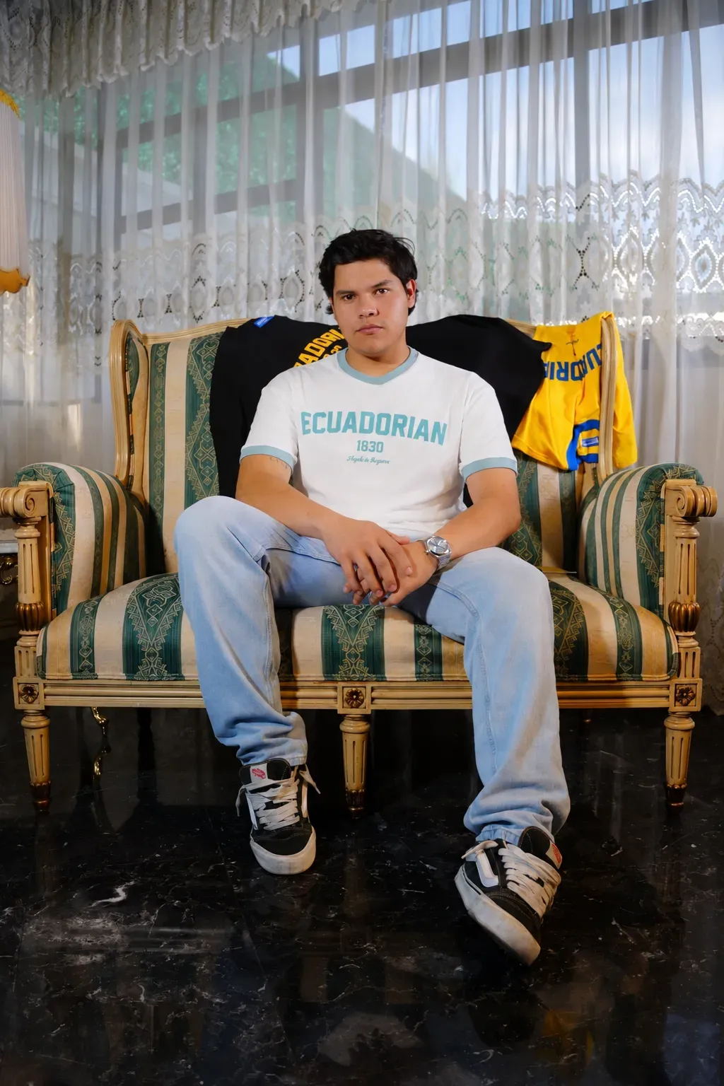 People in the game - oversize blanca
